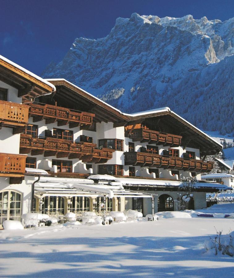 Hotel Tirolerhof - Familotel Zugspitze Ehrwald Exterior foto