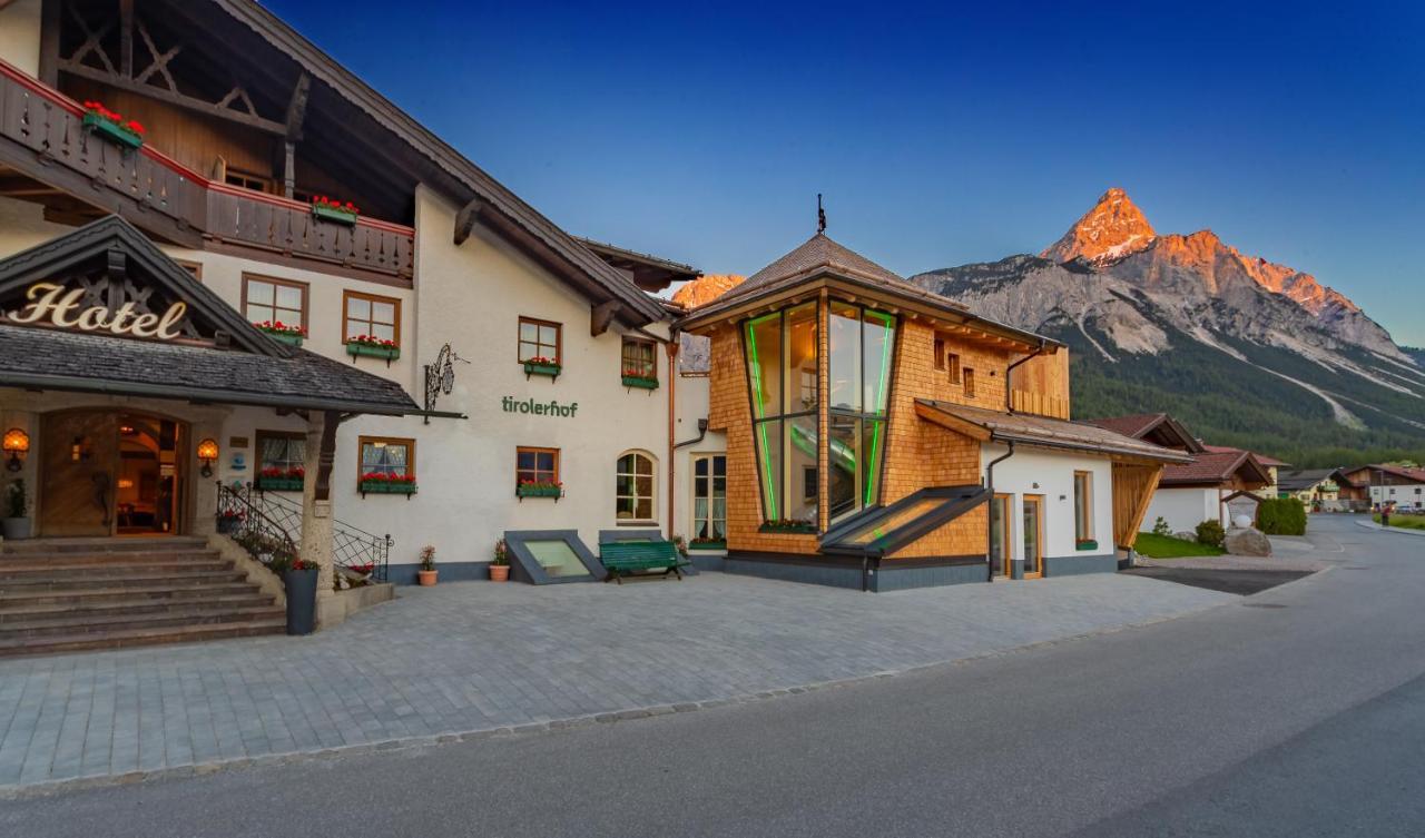Hotel Tirolerhof - Familotel Zugspitze Ehrwald Exterior foto